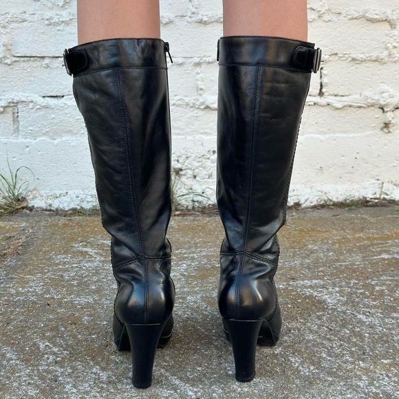 Steve Madden Black Leather Heeled Boots - Picture 6 of 6